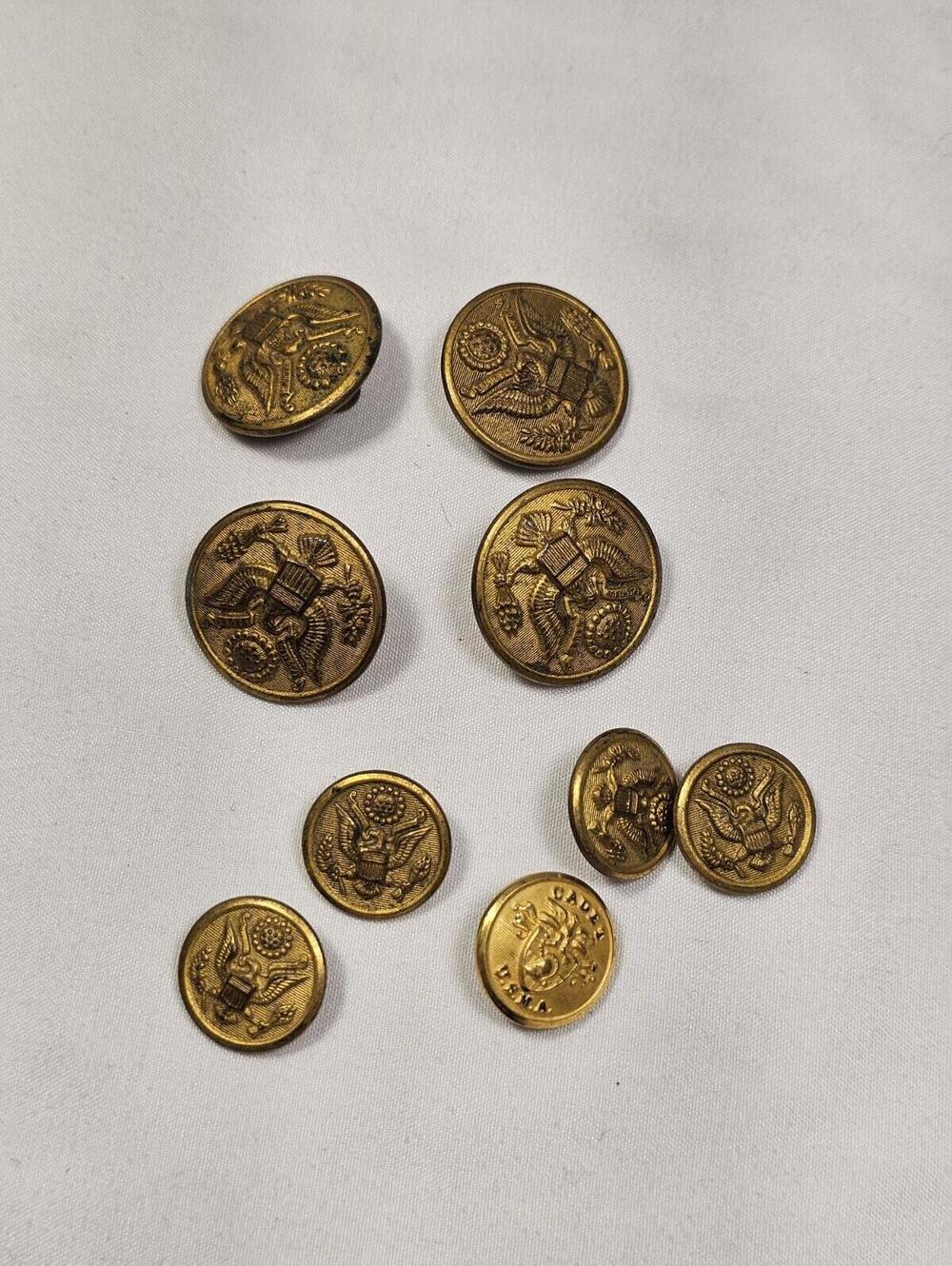Vintage WW2 Era US Military Army Dress Button Scovill Waterbury Lot Of 8